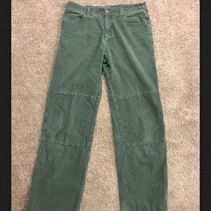 Patagonia Men’s Corduroy Pants Olive Size 32
